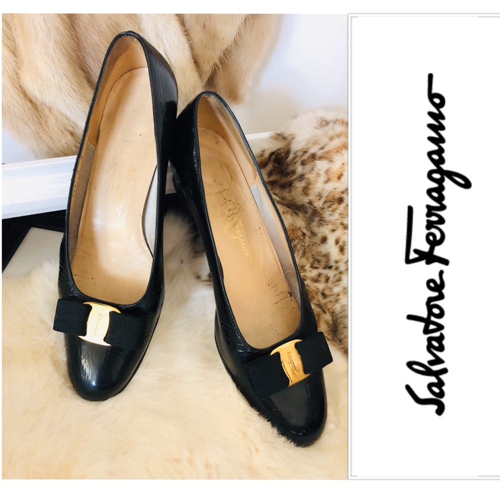SALVATORE FERRAGAMO Leather Gold Hardware Bow